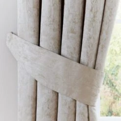 Richmond Champagne Tiebacks