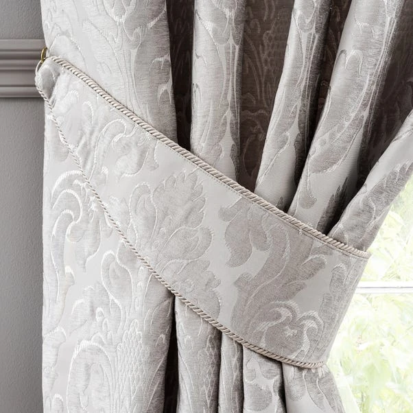 Versailles Tiebacks 3 Versailles Tiebacks