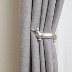 Mix And Match Bertie Holdbacks