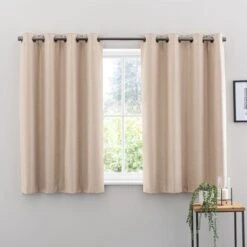 Montreal Ultra Blackout Eyelet Curtains -Curtain Series 30737232 alt05