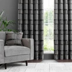 Prague Chenille Eyelet Curtains -Curtain Series 30769470 alt03