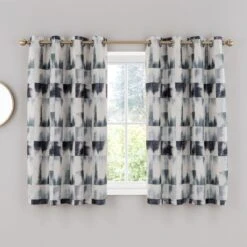 Belgravia Eyelet Curtains -Curtain Series 30813043 alt05
