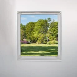 Easy Fit 60 Second Extendable Metal Eyelet Curtain Pole -Curtain Series 30847617