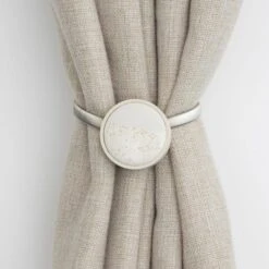 Reactive Glaze Magnetic Tieback