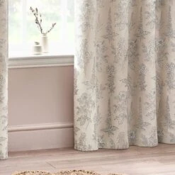 Sophia Eyelet Curtains -Curtain Series 30885437 alt04