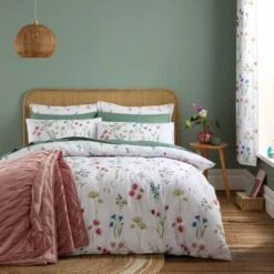 Moxley Meadows Blackout Eyelet Curtains -Curtain Series 30902244 alt03