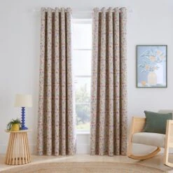 Hannah Retro Ditsy Blackout Eyelet Curtains -Curtain Series 30935267 alt01
