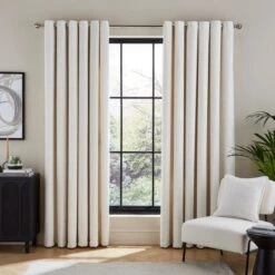 Cashton Chenille Heavyweight Eyelet Curtains -Curtain Series 30938163 alt01